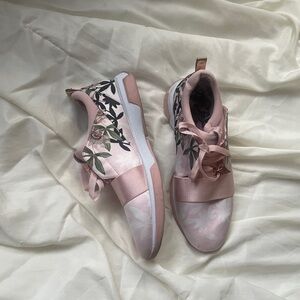 Floral Pink Women's Sneakers